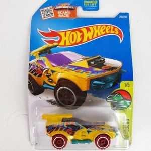 2015 Hot Wheels Yellow Sting Rod Mattel